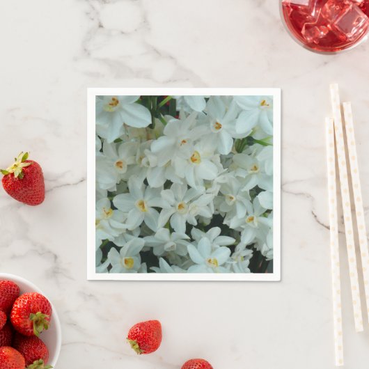 Serviette En Papier Paperwhite Narcissus Fleurs blanches délicates (En situation)