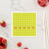 Serviette En Papier Papier Napkin - Carrés de mosaïque en Jaune (En situation)