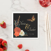 Serviette En Papier Papillon monarque automne floral noir personnalisé (En situation)