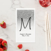 Serviette En Papier Parties scintillant en argent Faux et Monogramme O (En situation)