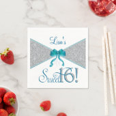 Serviette En Papier Parties scintillant en argent, Sweet sixteen, serv (En situation)