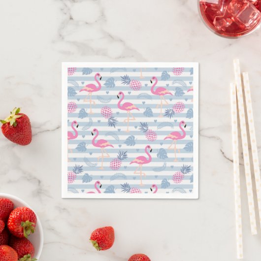 Serviette En Papier Patters de Whimsical Flamingo et Pineapple (En situation)