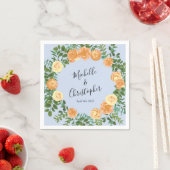 Serviette En Papier Pêcher bleu clair Mariage Roses Floral (En situation)