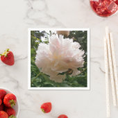 Serviette En Papier Peony. Fleur. (En situation)