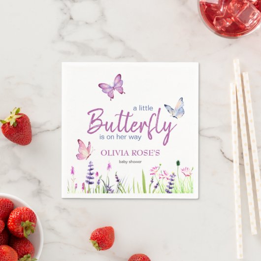 Serviette En Papier Petit Papillon rose violet Baby shower fille (En situation)