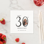 Serviette En Papier Photo noir et blanc minimum 30e anniversaire (En situation)