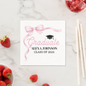 Serviette En Papier Pink Bow Class Of 2026 Graduation (En situation)