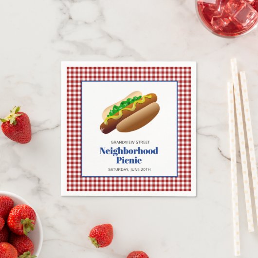 Serviette En Papier Pique-Nique Avec Chiens Chauds (En situation)