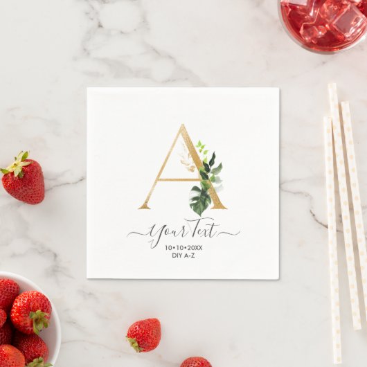 Serviette En Papier PixDezines A-Z Faux Gold Monogramme Tropical Folia (En situation)
