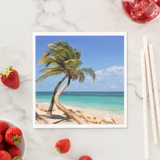 Serviette En Papier Plage Tropicale Et Palmier (En situation)