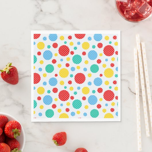 Serviette En Papier Points Colorés (En situation)