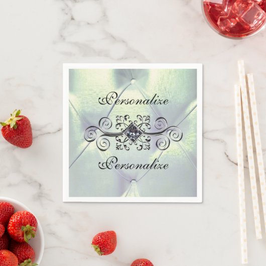 Serviette En Papier Posh pintuck satin et serviette en diamant (En situation)