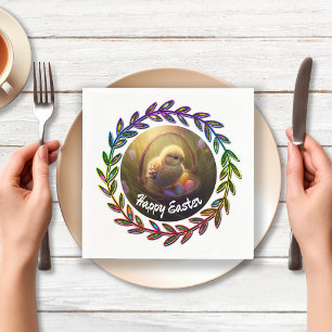 Serviette En Papier Poussette De Pâques Dans Une Corbeille D'Oeufs