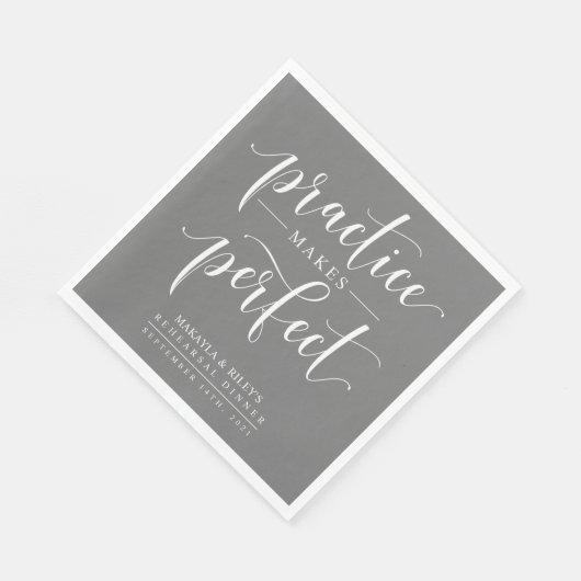 Serviette En Papier Pratique Fait Un Dîner De Répétition Parfait (Coin)