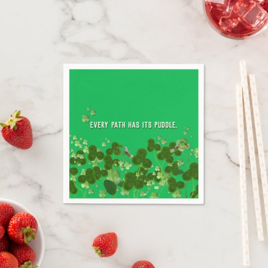 Serviette En Papier proverbe irlandais avec shamrock (En situation)
