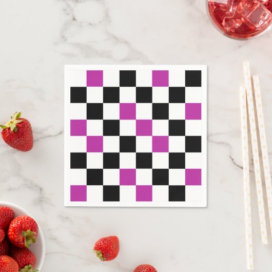 Serviette En Papier Purple Black White Checkered Pattern Design  (En situation)