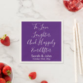 Serviette En Papier Purple Chic Personnalisé Script Mariage Réception (En situation)