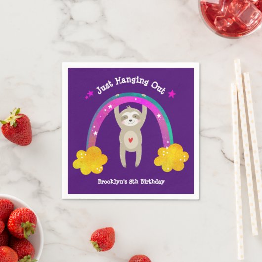 Serviette En Papier Purple Sloth Boho Arc-en-ciel Anniversaire mignonn (En situation)