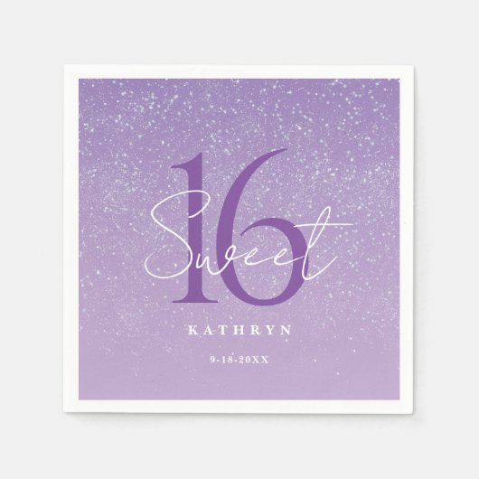Serviette En Papier Purple Sweet 16 Nom personnalisé (Devant)