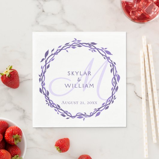 Serviette En Papier Purple Woodsy Mariage Ultra Violet Chic Wreath (En situation)