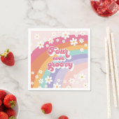 Serviette En Papier Quatre Jours Super Retro Rainbow 4e anniversaire (En situation)