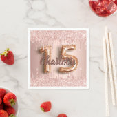 Serviette En Papier Quinceanera anniversaire rose gouttes d'or (En situation)