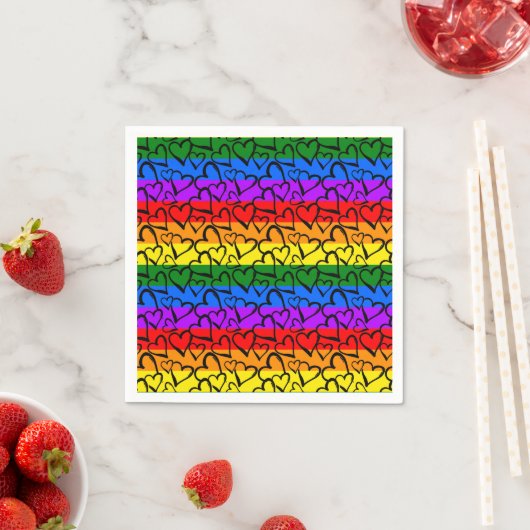 Serviette En Papier Rainbow Heart Motif (En situation)