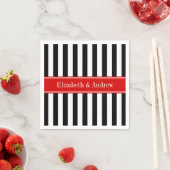 Serviette En Papier Rayure Noir Blanc Ruban Rouge Nom Monogramme (En situation)