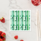 Serviette En Papier Rayures verticales blanches vertes classiques avec (En situation)