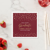 Serviette En Papier Red & Gold School Graduation Party (En situation)
