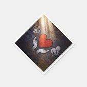 Serviette En Papier Red Heart with Hands Graffiti On a Brick Wall (Coin)