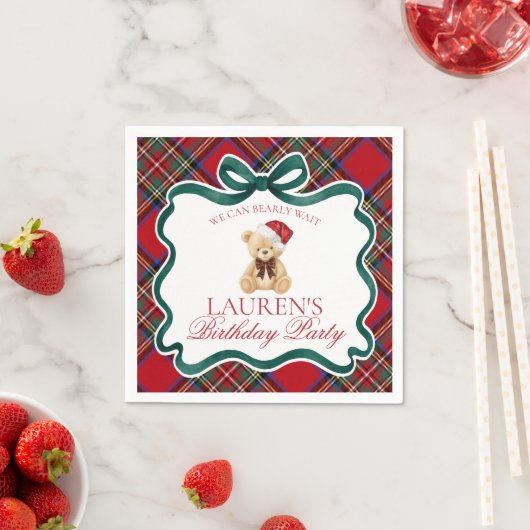 Serviette En Papier Red Tartan Plaid Christmas Bear Birthday Party (En situation)