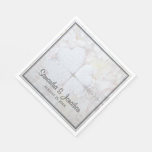 Serviette En Papier Reflet White Peonies & Coeurs Mariage élégant (Coin)