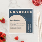 Serviette En Papier Retro Arch Navy Blue Fun Facts Graduation (En situation)