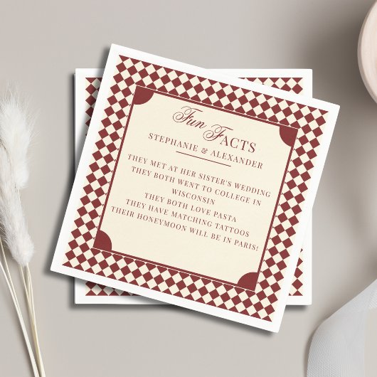 Serviette En Papier Retro Deep Red & Ivory Fun Facts Old Money Wedding