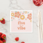 Serviette En Papier Retro Floral Five est un Vibe 5e anniversaire (En situation)