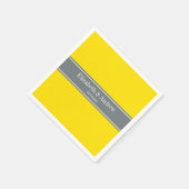 Serviette En Papier Ribbon jaune uni, gris charbon Nom Monogramme (Coin)