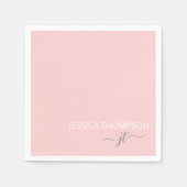 Serviette En Papier Rose clair moderne Simple Script Monogramme Nom (Devant)