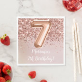 Serviette En Papier Rose Gold 7e fête d'anniversaire (En situation)