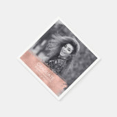 Serviette En Papier Rose Gold Brushstroke Photo Graduation (Coin)