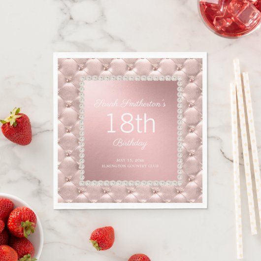 Serviette En Papier Rose Gold Elegant Pink and Pearls 18e anniversaire (En situation)
