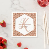Serviette En Papier Rose Parties scintillant or Confetti Glam Monogram (En situation)