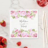 Serviette En Papier Rose rose pâle vert Mariage floral (En situation)