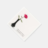 Serviette En Papier rose rouge simple dans le vase noir (Coin)