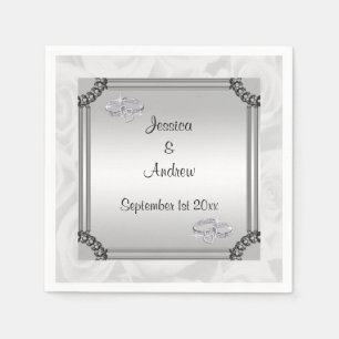 Serviette En Papier Roses blanches et anneaux de Mariage diamant