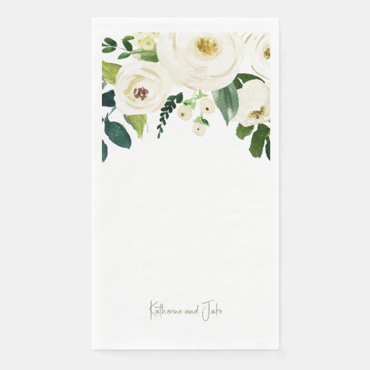 Serviette En Papier Roses blanches Nom de script personnalisé Mariage (Devant)