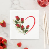 Serviette En Papier Roses Rouges Et Coeur (En situation)