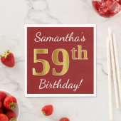 Serviette En Papier Rouge, Faux Gold 59e anniversaire + Nom personnali (En situation)