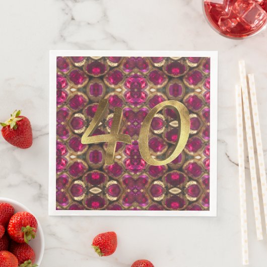 Serviette En Papier Ruby Gemstone Motif 40e anniversaire de Mariage (En situation)
