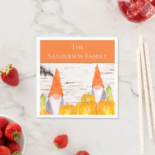 Serviette En Papier Rustic Fall Gnome orange plaid citrouille (En situation)